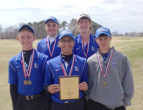 Eagle golf wins district!