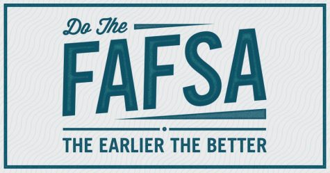 Seniors Fill Out FAFSA