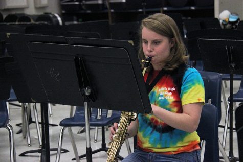 Band and Choir Prepare for Solo and Ensemble
