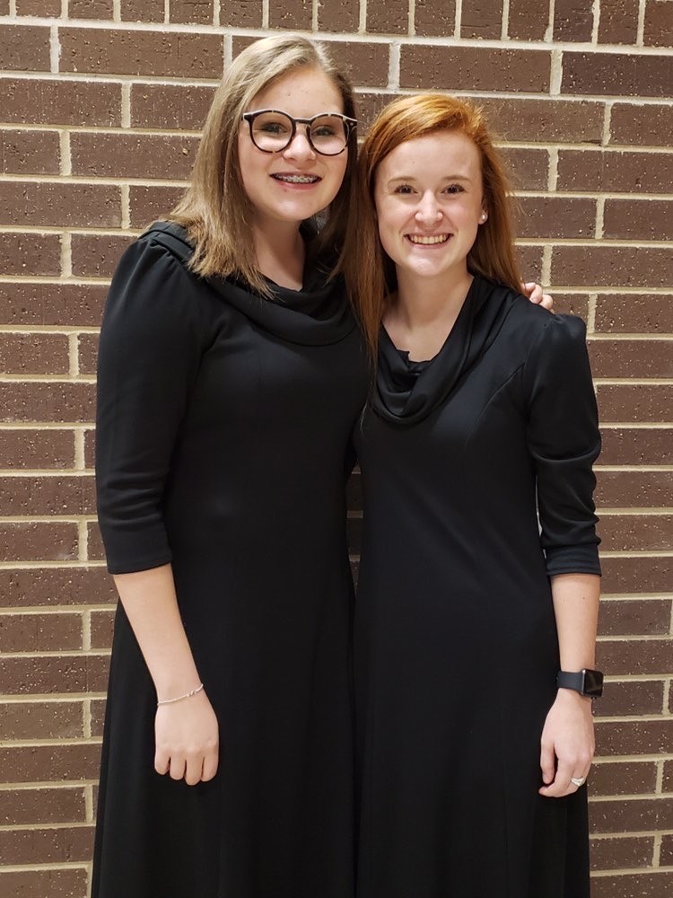 Junior Elizabeth Stone and Chloe Harbuck together at orchestra. They had an all-region orchestra concert in Longview. 