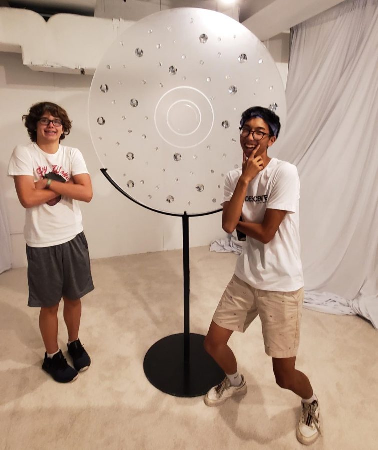 Junior Sam Lee (right) Jeffrey Ptak (left) visit The Big Store, a Chance The Rapper pop-up shop,  while taking a break from Lollapalooza. The pop-up shop let me know about Chance Bennetts life, before his marriage and current status, Lee said.