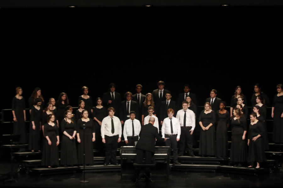 Choir students preform at their spring concert. 