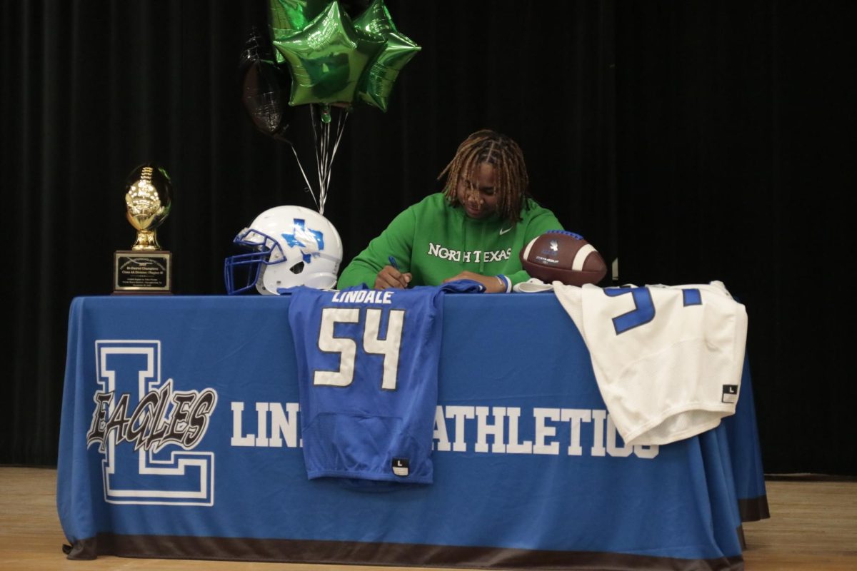 Senior Christian Pettway signs to play at UNT. It was a tough journey along the way, and I thank all of my coaches, Pettway said.
